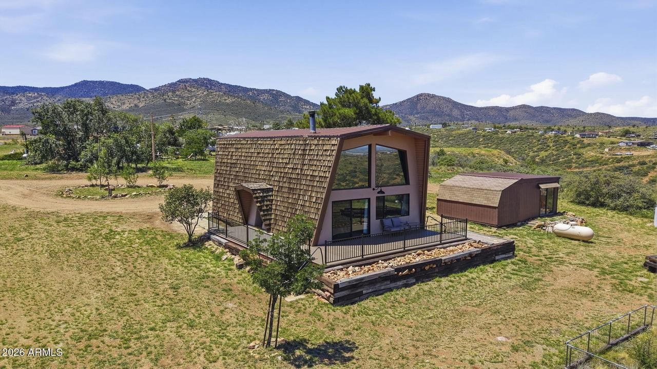 9590 E Newtown Ave., Dewey, AZ 86327