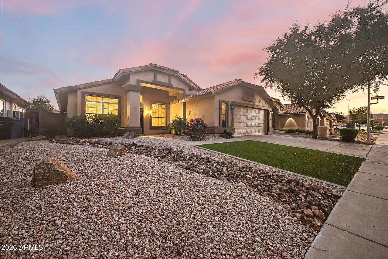4623 E White Aster St., Phoenix, AZ 85044