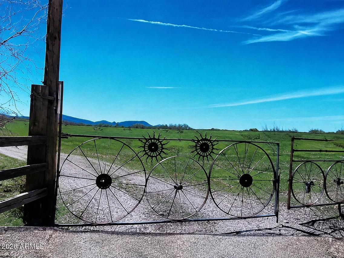 000 20 Acres Off Hwy 60 #-, Wickenburg, AZ 85390
