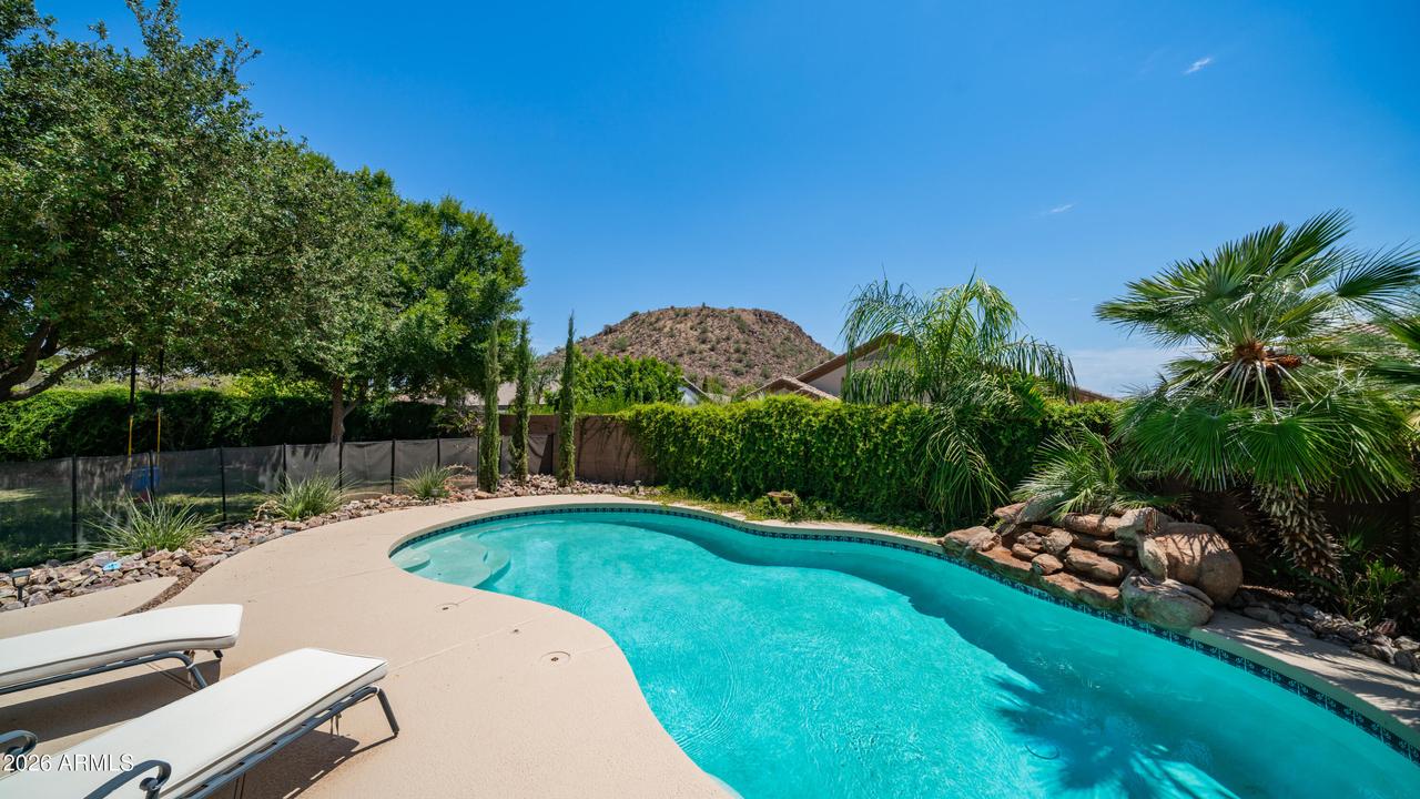 8723 E Hillview St., Mesa, AZ 85207
