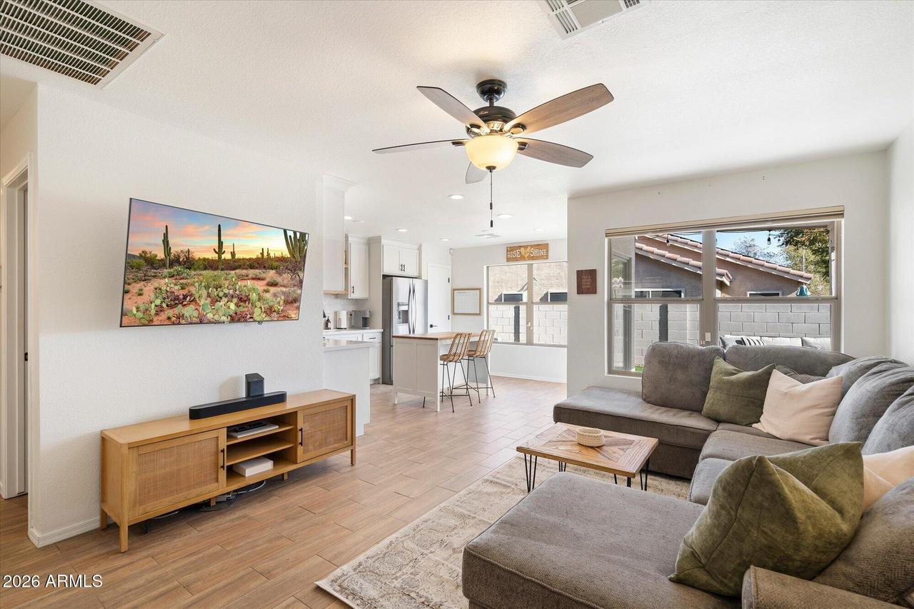 716 E Rose Marie Ln., Phoenix, AZ 85022