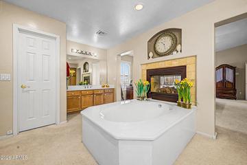 3907 E Indigo Bay Dr., Gilbert, AZ 85234