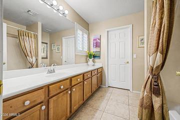 3907 E Indigo Bay Dr., Gilbert, AZ 85234