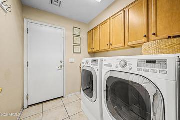 3907 E Indigo Bay Dr., Gilbert, AZ 85234