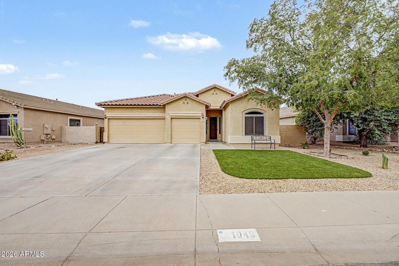 1046 W Ayrshire Tr., San Tan Valley, AZ 85143