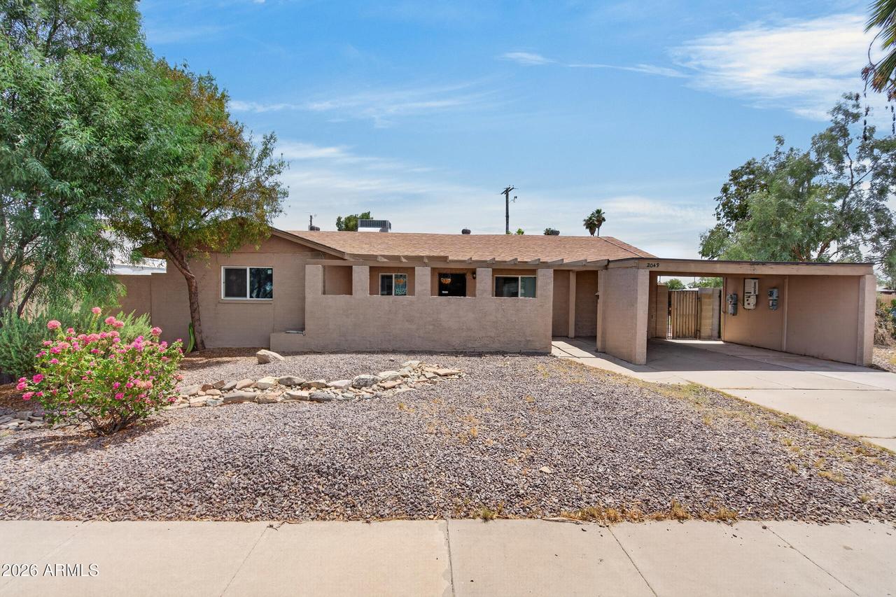 2049 W Joan De Arc Ave., Phoenix, AZ 85029