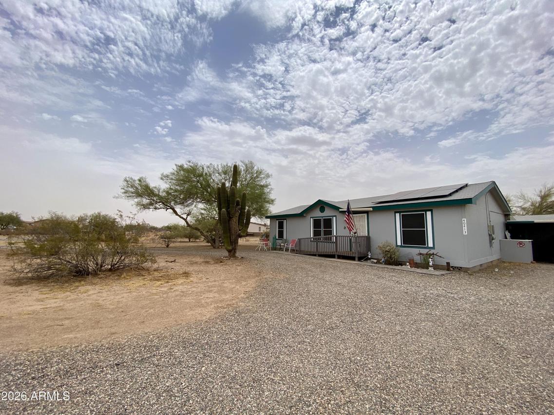 40413 N 253rd Ave., Morristown, AZ 85342