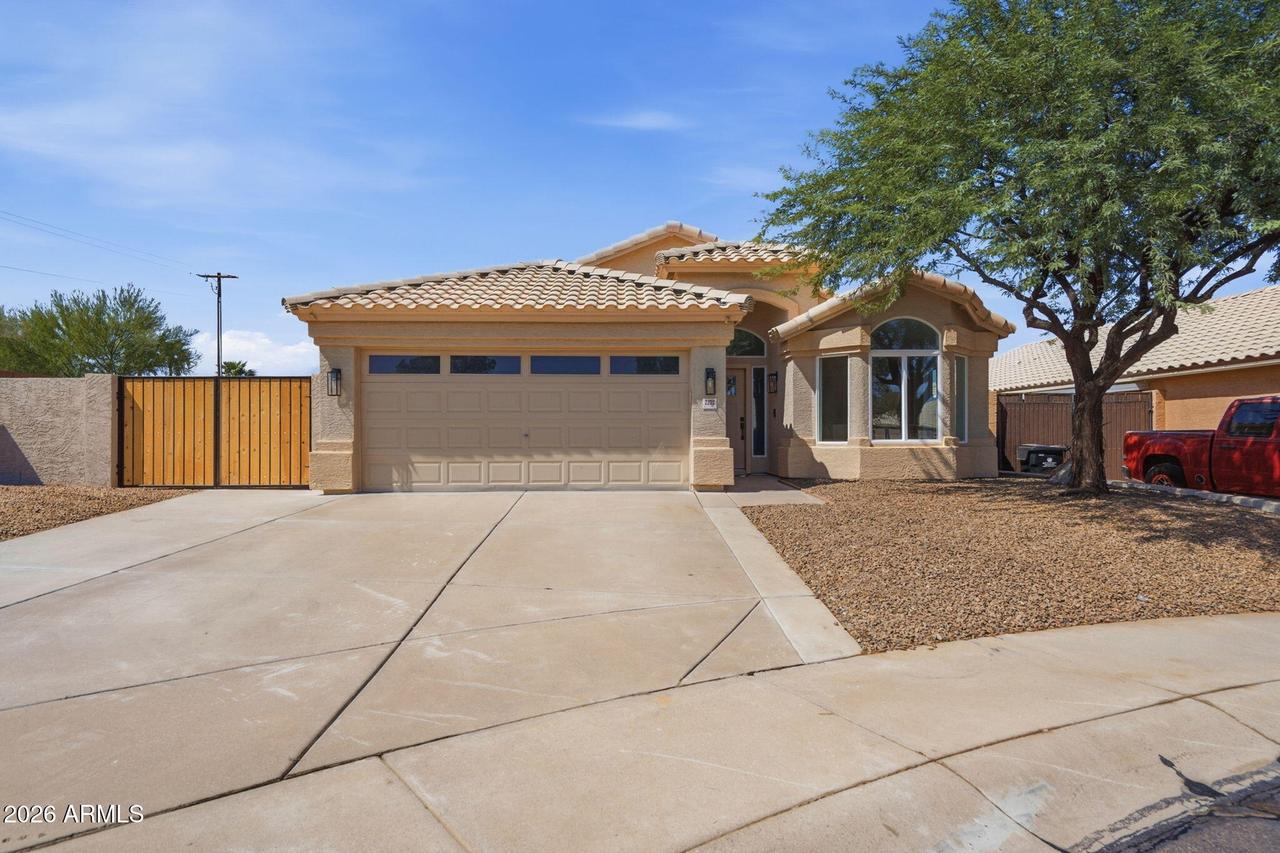 2202 E Monona Dr., Phoenix, AZ 85024