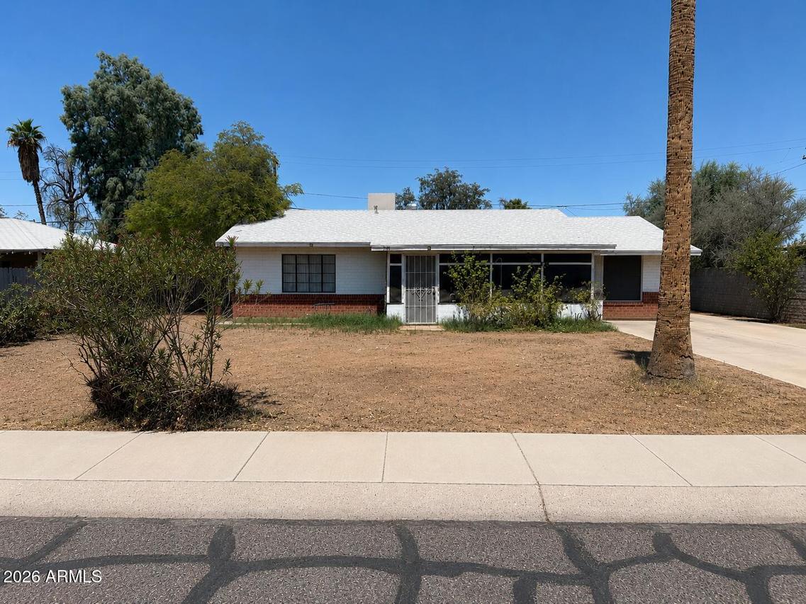 3314 E Clarendon Ave., Phoenix, AZ 85018