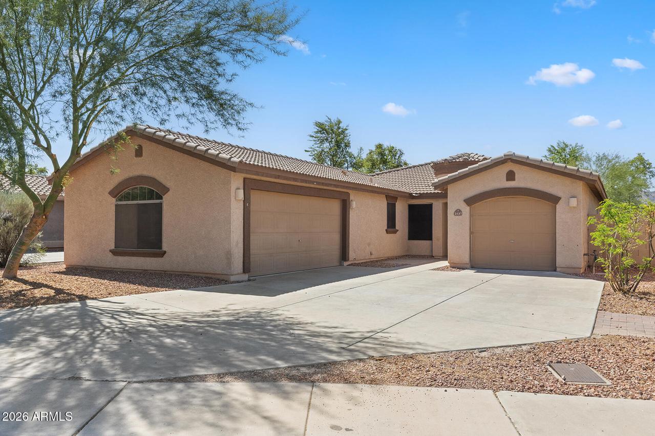 2537 W Darrel Rd., Phoenix, AZ 85041