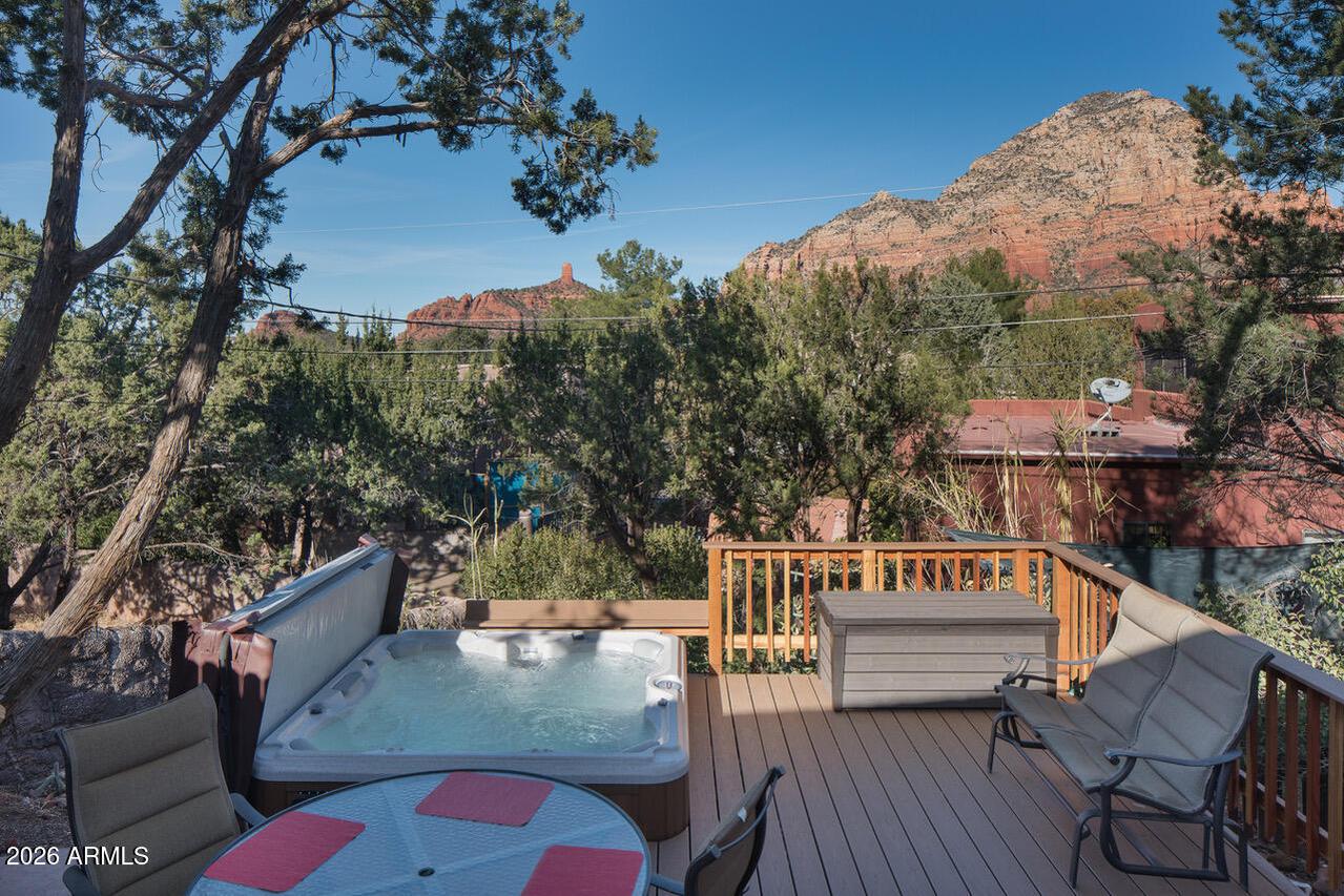 445 Coffee Pot Dr., Sedona, AZ 86336