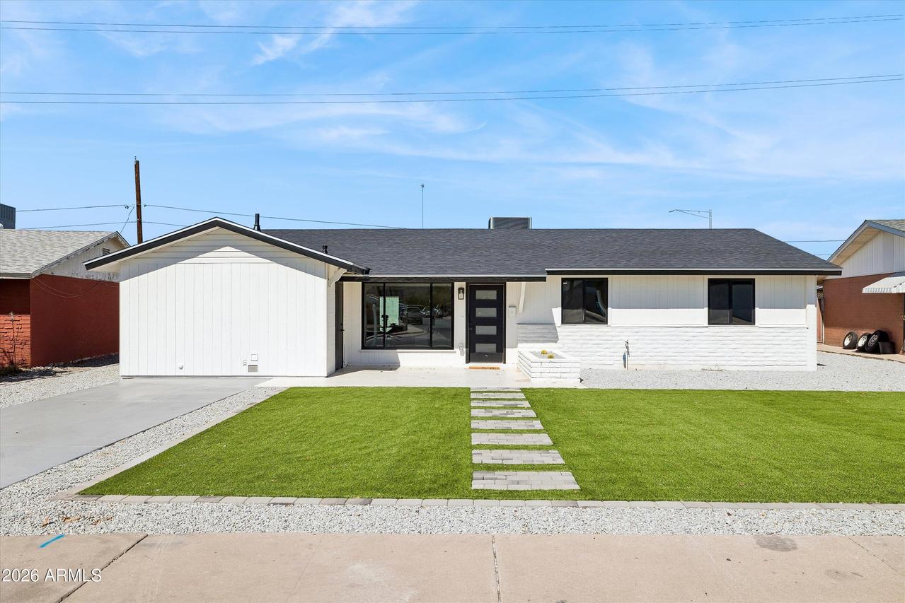 12240 N 26th Dr., Phoenix, AZ 85029