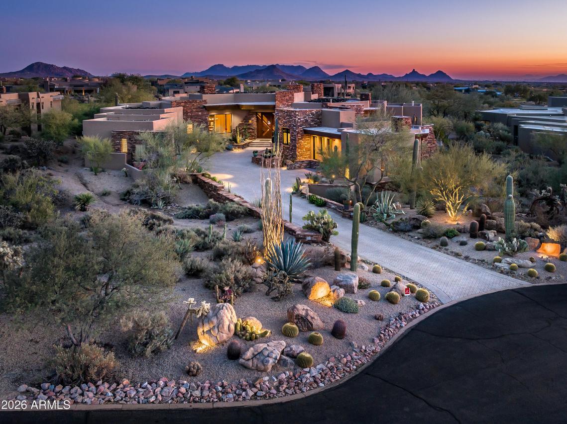 10047 E Scopa Tr., Scottsdale, AZ 85262