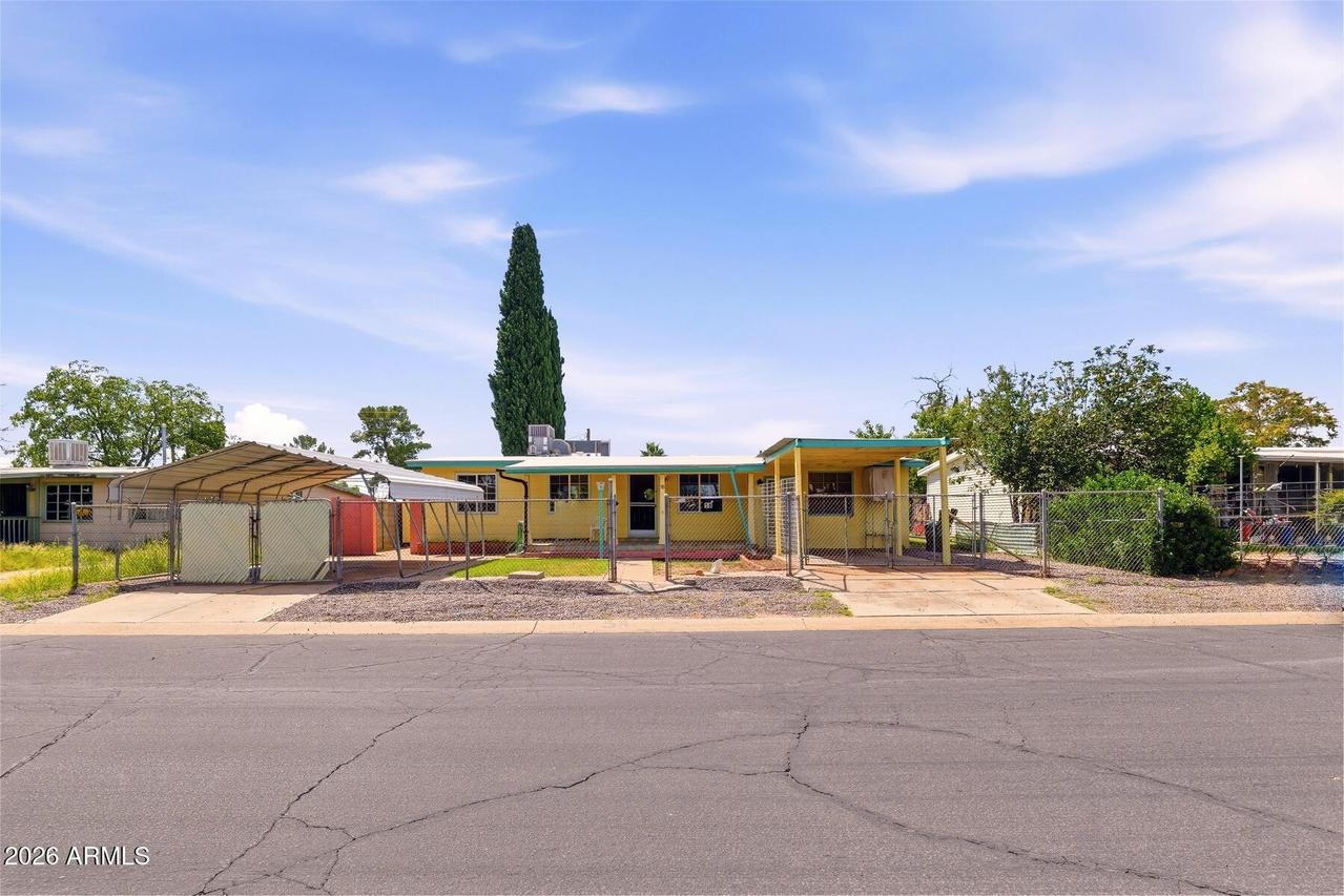 58 Wolfe St., Sierra Vista, AZ 85635