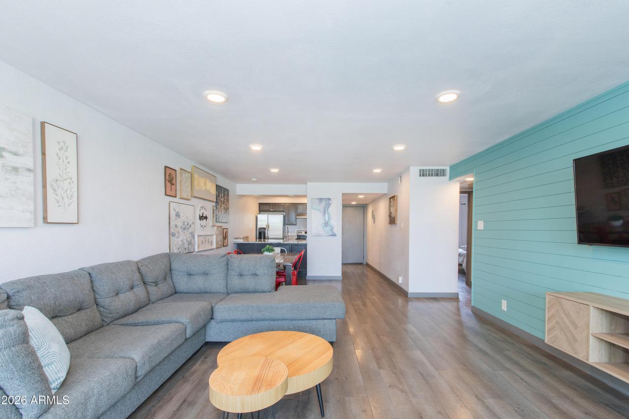 7625 E Camelback Rd. #A105, Scottsdale, AZ 85251