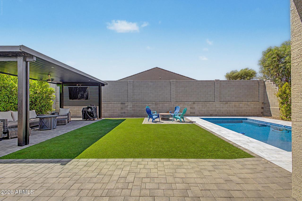 5065 W Karl St., San Tan Valley, AZ 85144