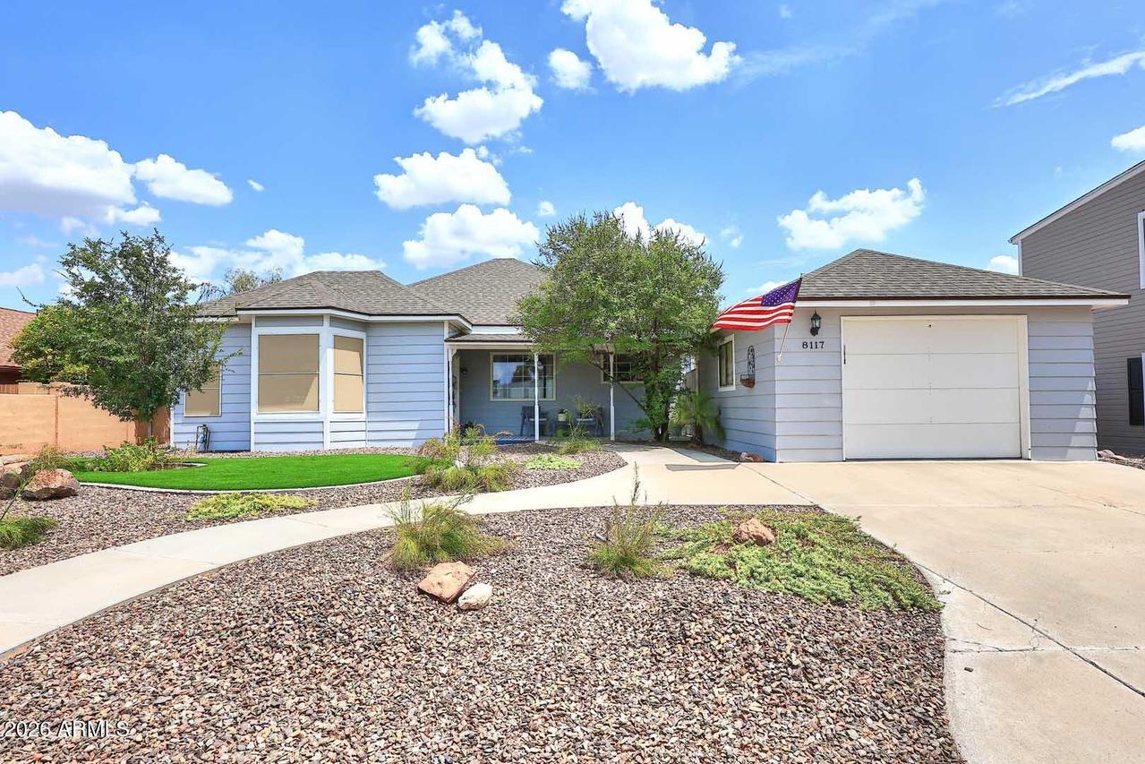 8117 N 13th St., Phoenix, AZ 85020