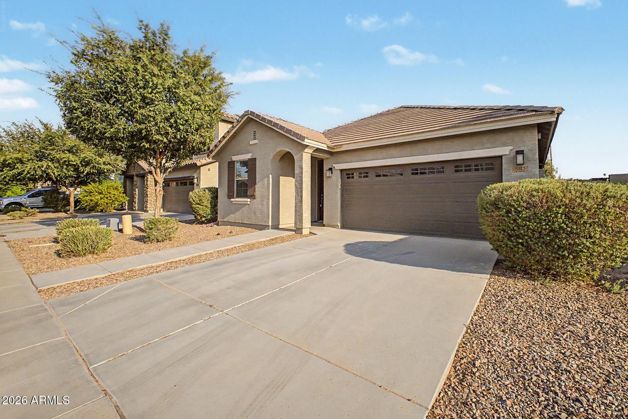 3313 E Russell St., Mesa, AZ 85213