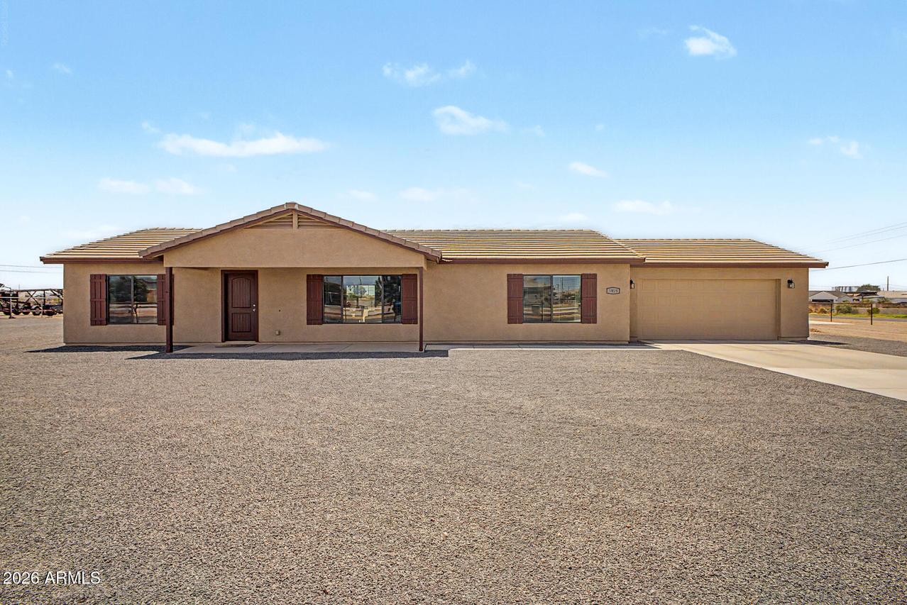 5959 E Red Bird Ln., San Tan Valley, AZ 85140