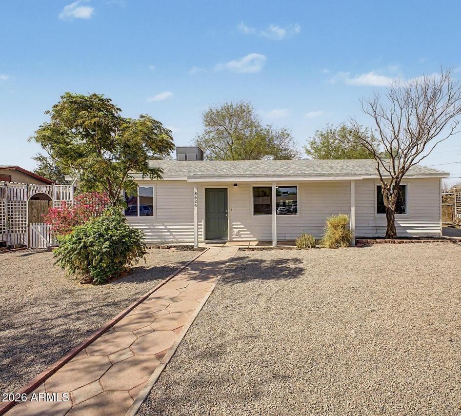 8624 E Edgewood Ave., Mesa, AZ 85208