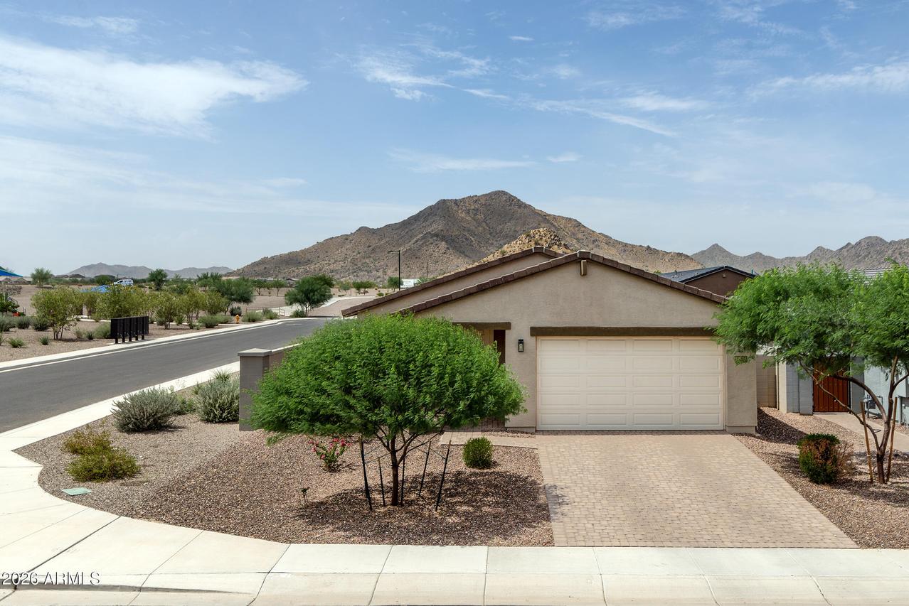 4457 W Hunter Tr., San Tan Valley, AZ 85144