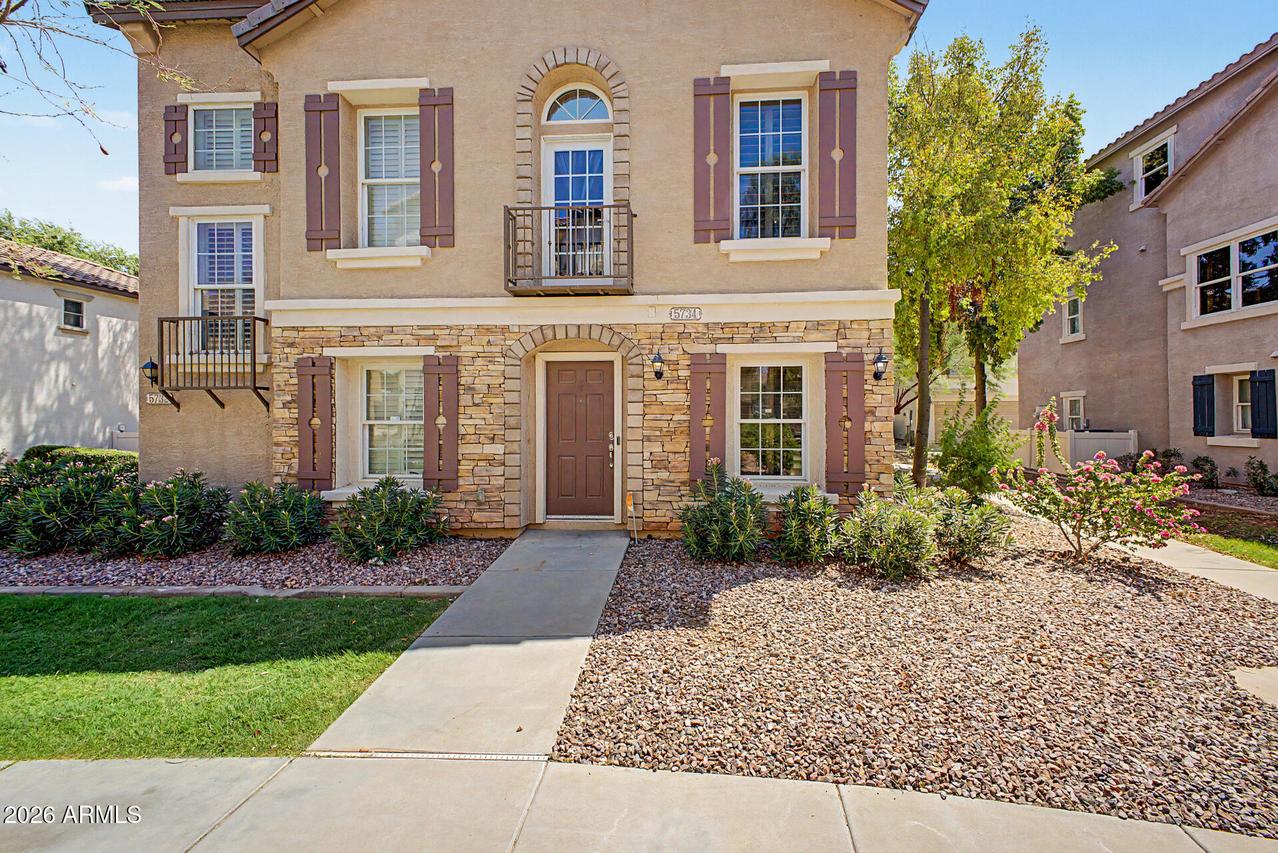5734 S 21st Ter., Phoenix, AZ 85040
