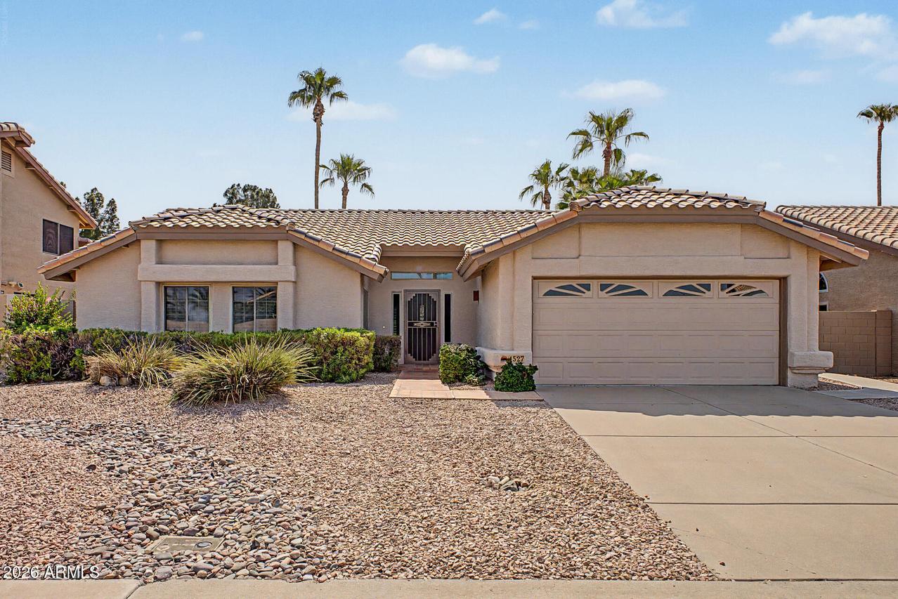 1527 N Sinova, Mesa, AZ 85205