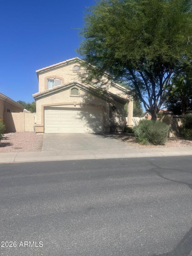 355 S Bay Shore Blvd., Gilbert, AZ 85233