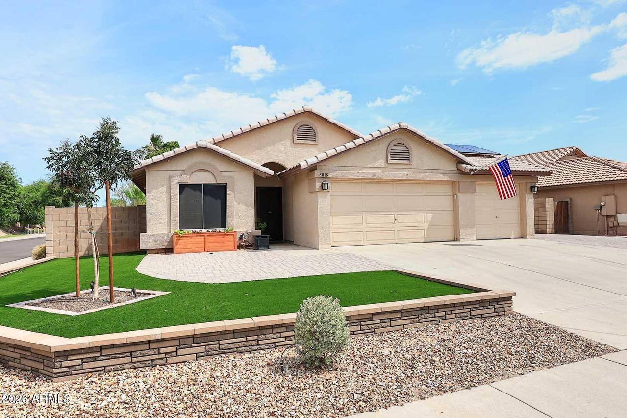 8818 W Melinda Ln., Peoria, AZ 85382