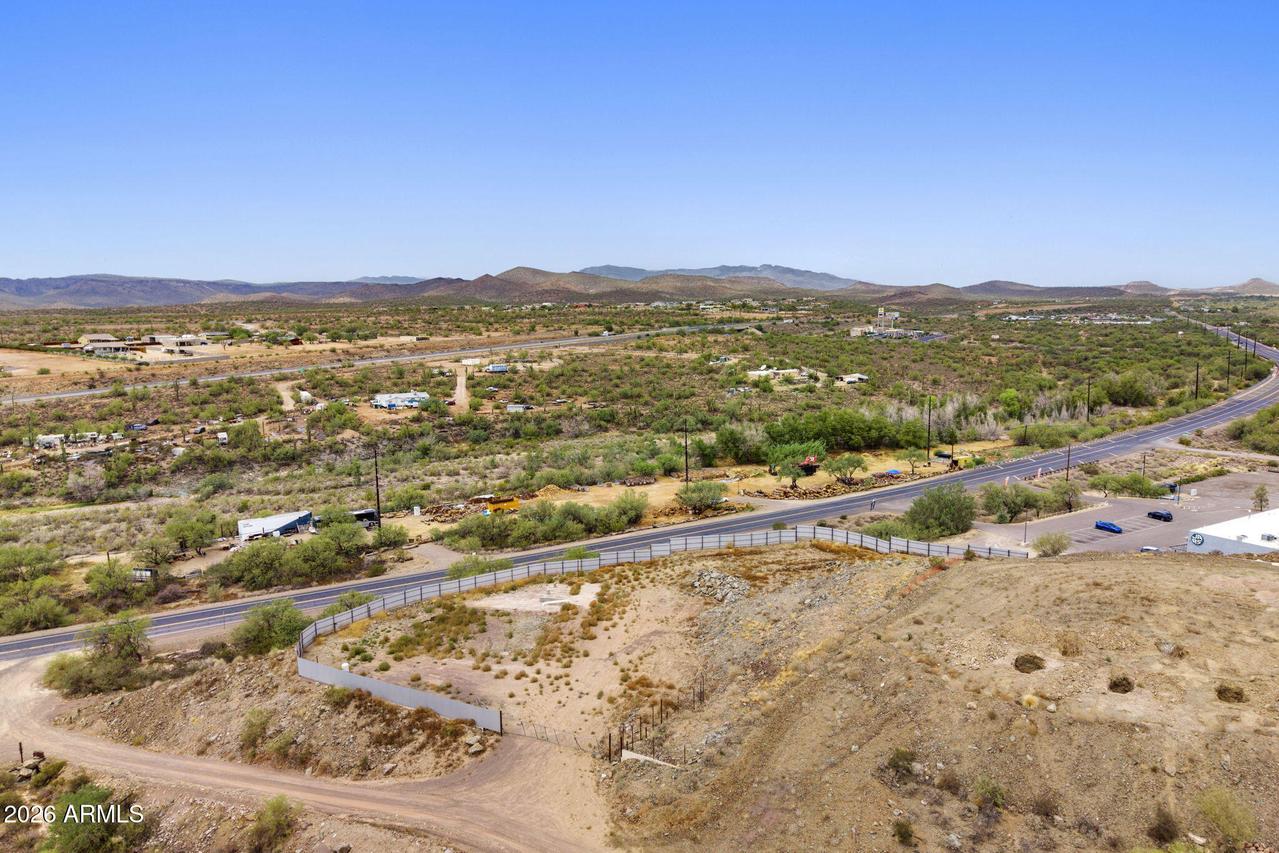 46605 N Black Canyon Hwy., New River, AZ 85087
