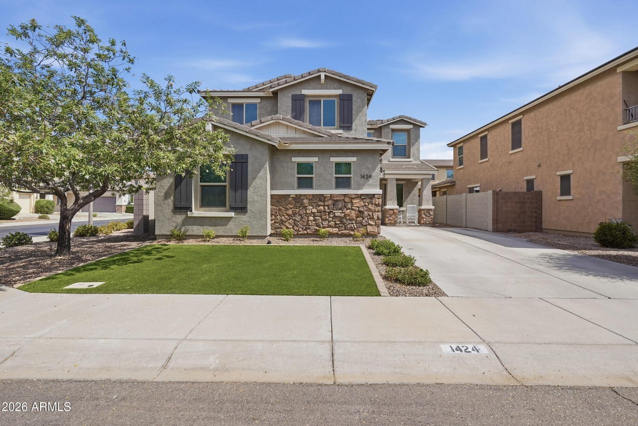 1424 E Goldcrest St., Gilbert, AZ 85297