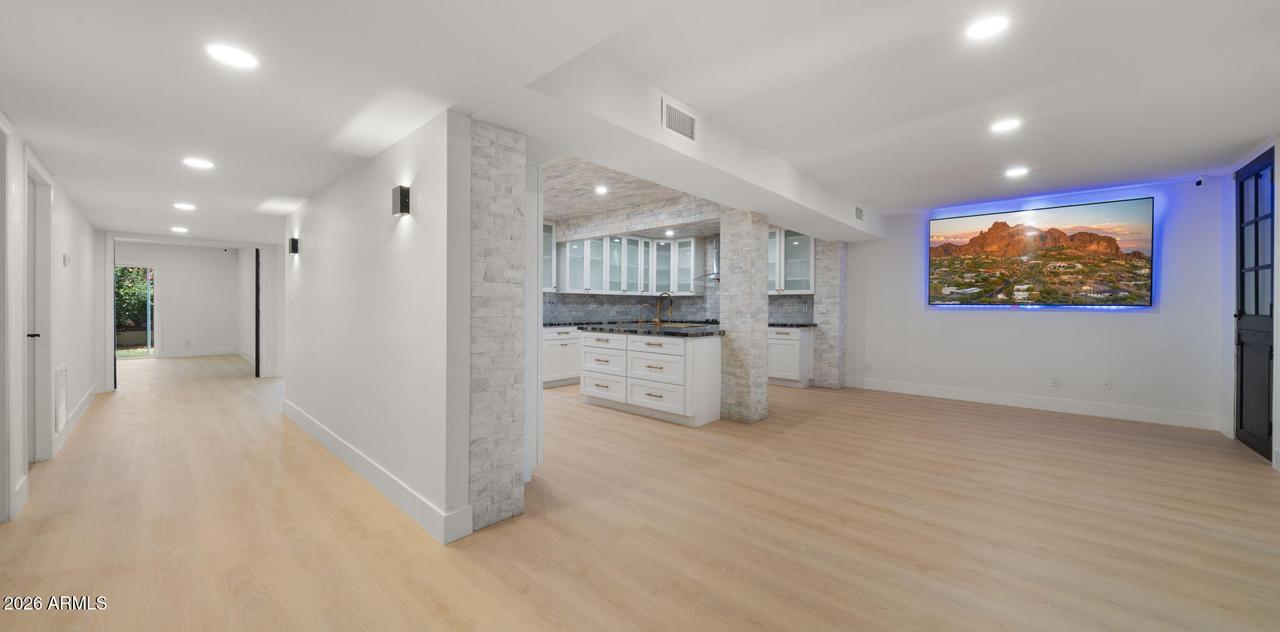 7240 N Via De La Montana, Scottsdale, AZ 85258