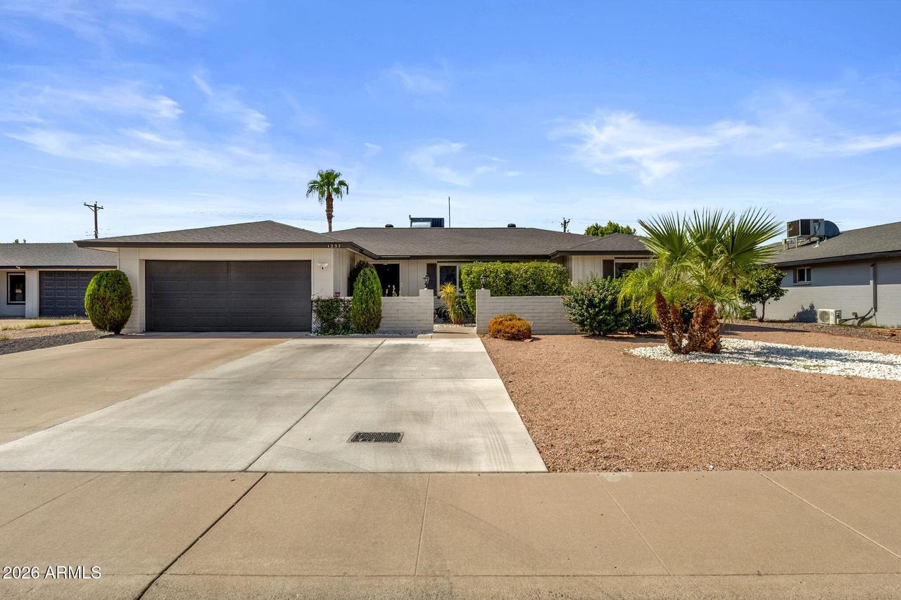 1237 E Riviera Dr., Tempe, AZ 85282