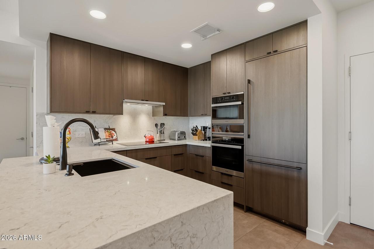 7167 E Rancho Vista Dr. #4010, Scottsdale, AZ 85251