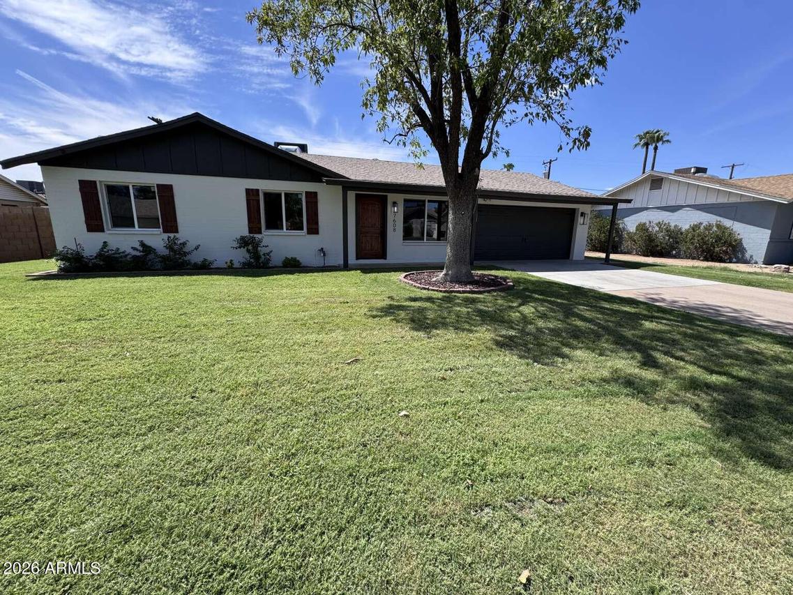7608 N 18th Ave., Phoenix, AZ 85021