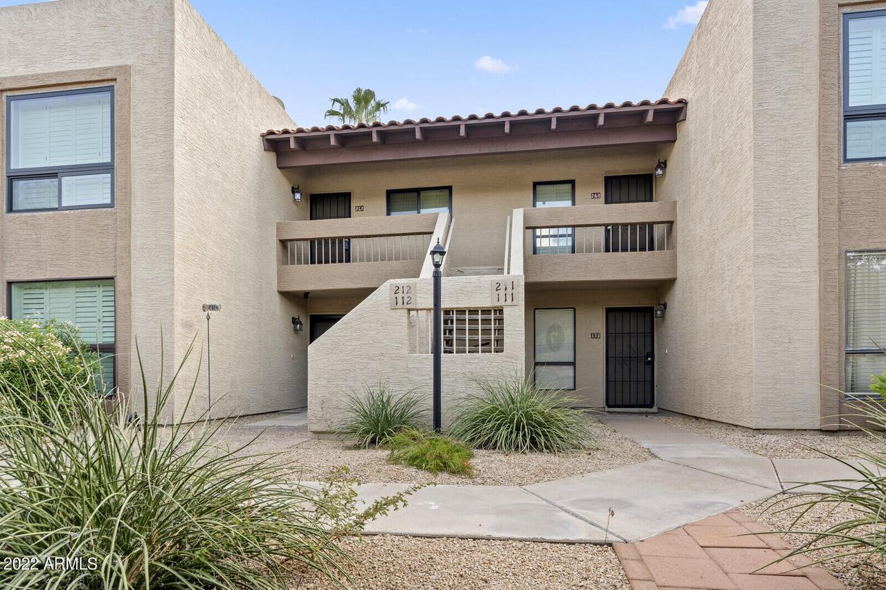 8651 E Royal Palm Rd. #212, Scottsdale, AZ 85258