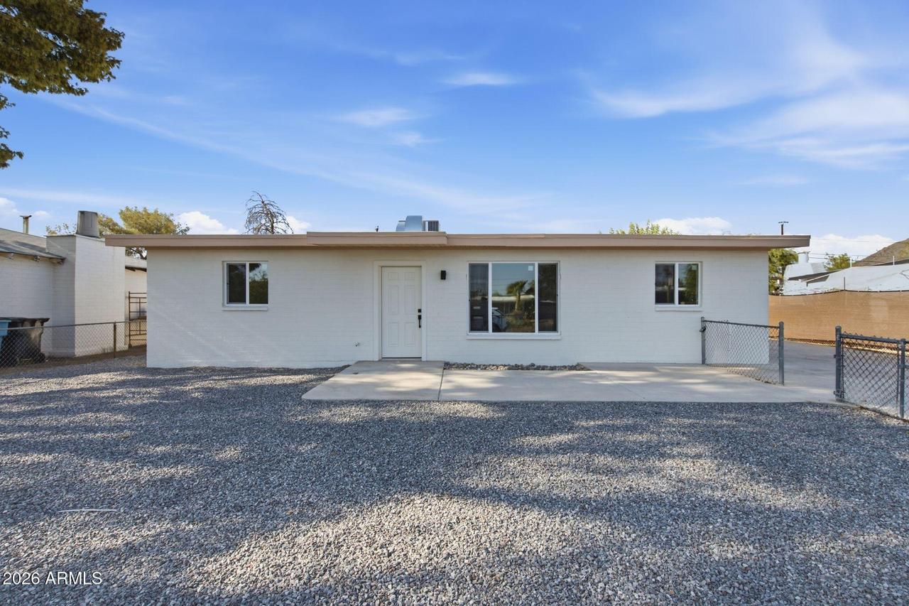 1204 W Brown St., Phoenix, AZ 85021