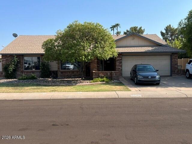6427 W Shaw Butte Dr., Glendale, AZ 85304