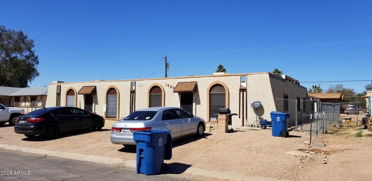 1520 E 25th Ave., Apache Junction, AZ 85119
