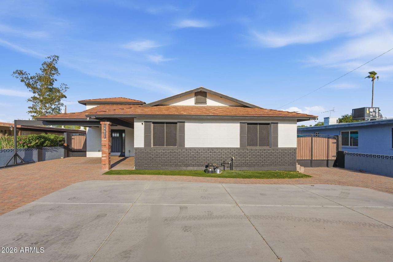 14611 N 31st Ave., Phoenix, AZ 85053