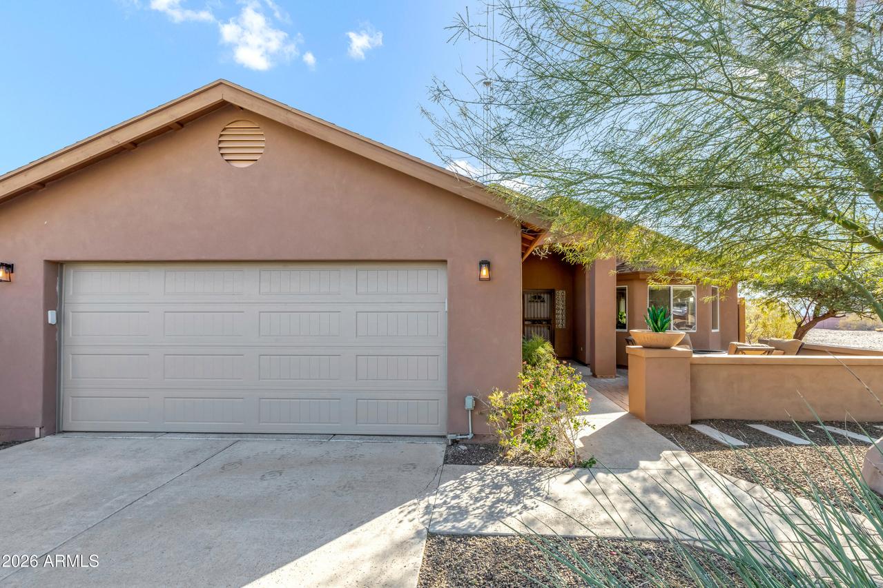 1329 E Mescal St., Phoenix, AZ 85020