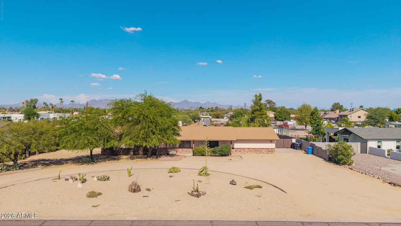 16223 N 40th Pl., Phoenix, AZ 85032