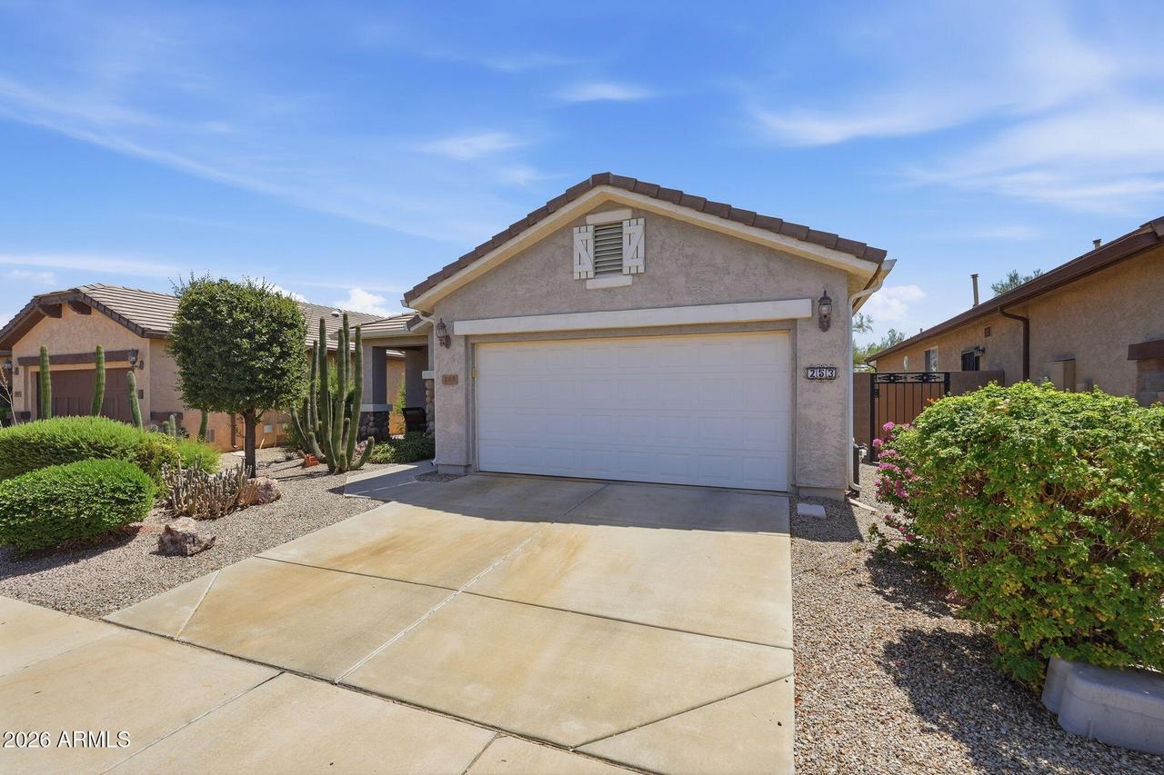 253 W Saddlebag Ln., San Tan Valley, AZ 85143