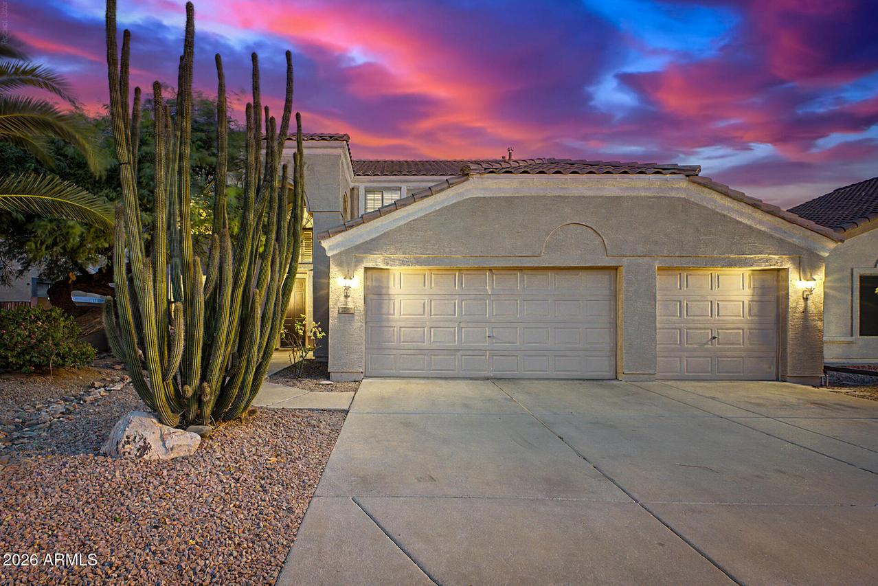 5267 W Angela Dr., Glendale, AZ 85308