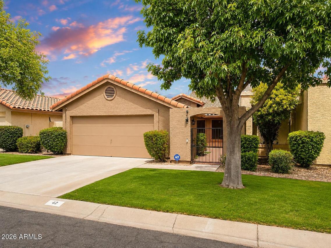 42 W Calle De Arcos, Tempe, AZ 85284