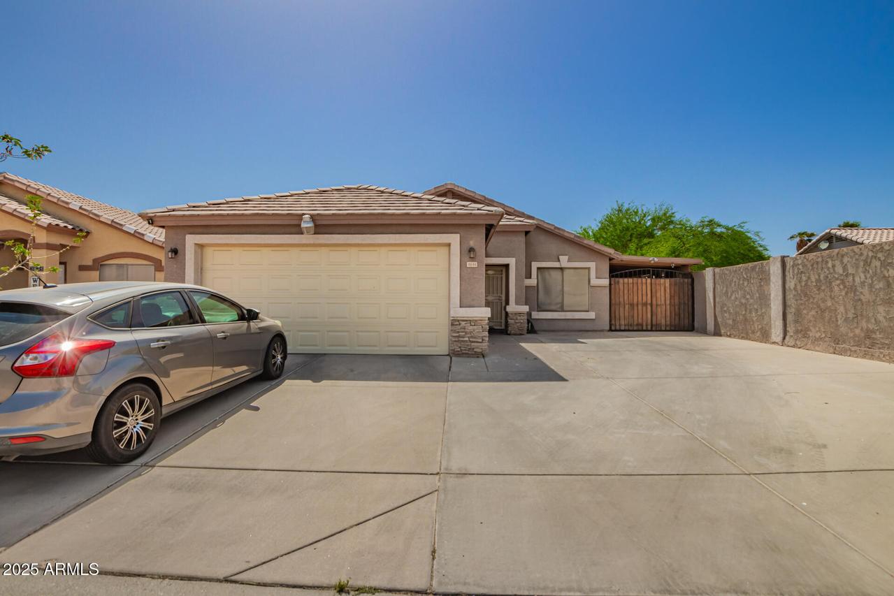 4644 N 84th Dr., Phoenix, AZ 85037