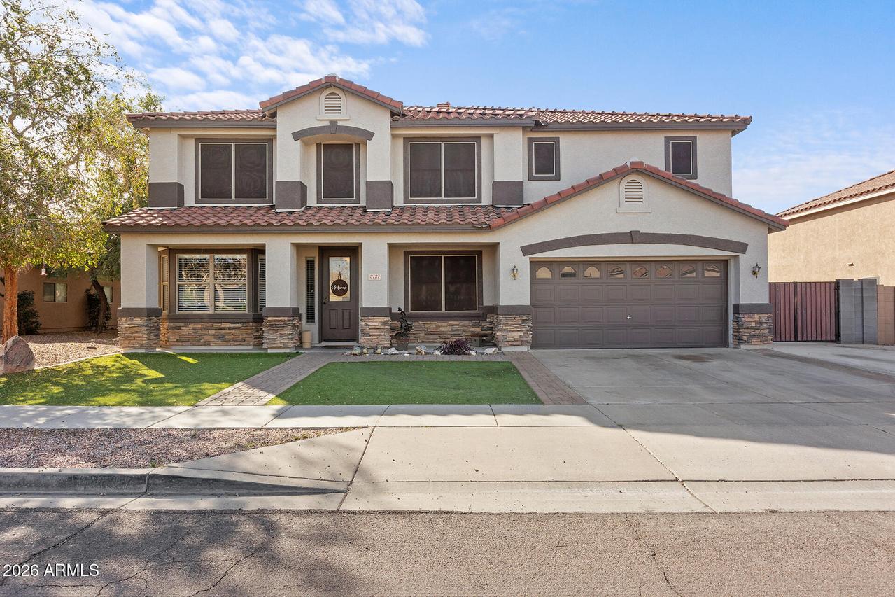 3121 W Buckhorn Tr., Phoenix, AZ 85083