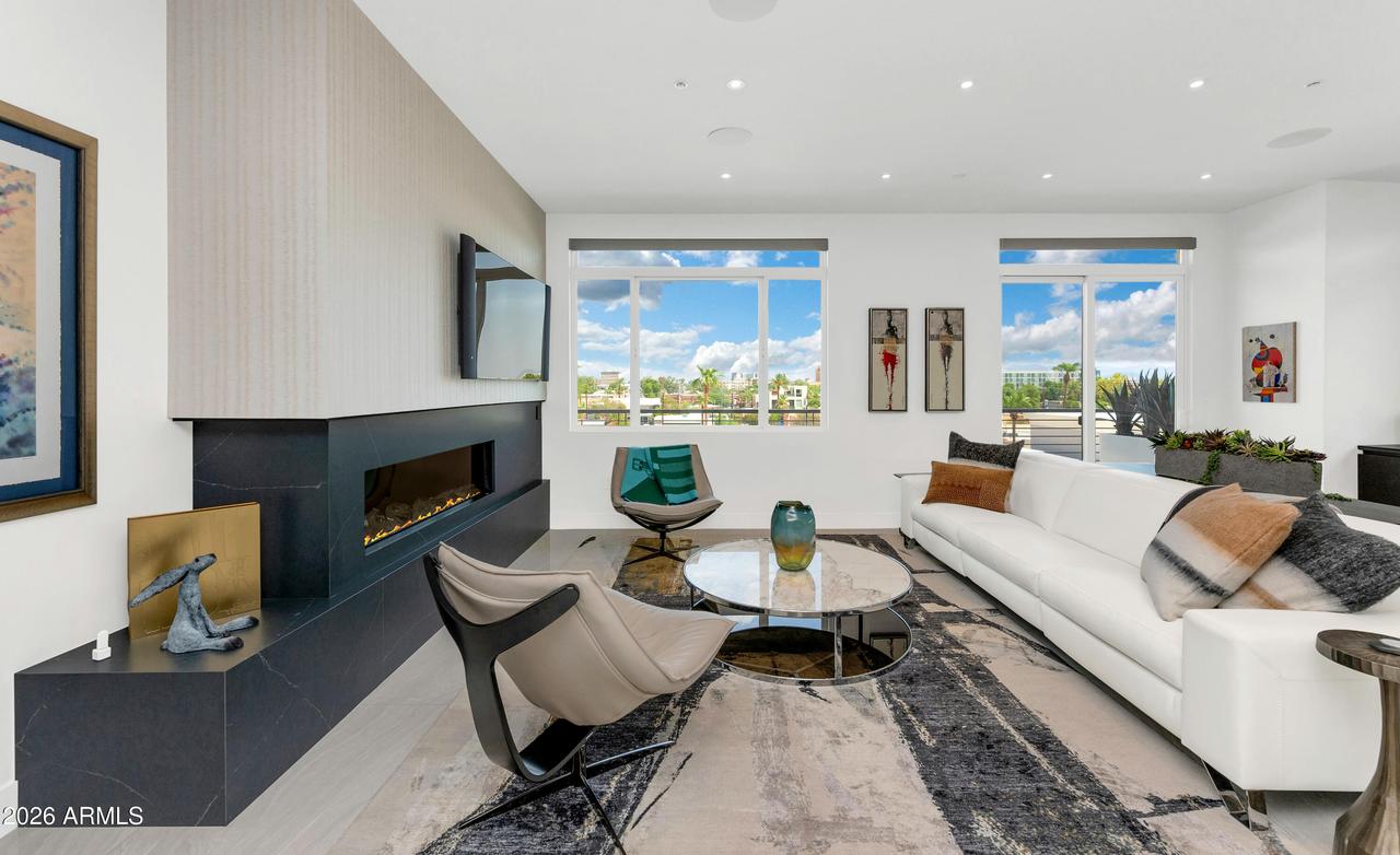 3801 N Goldwater Blvd. #402, Scottsdale, AZ 85251