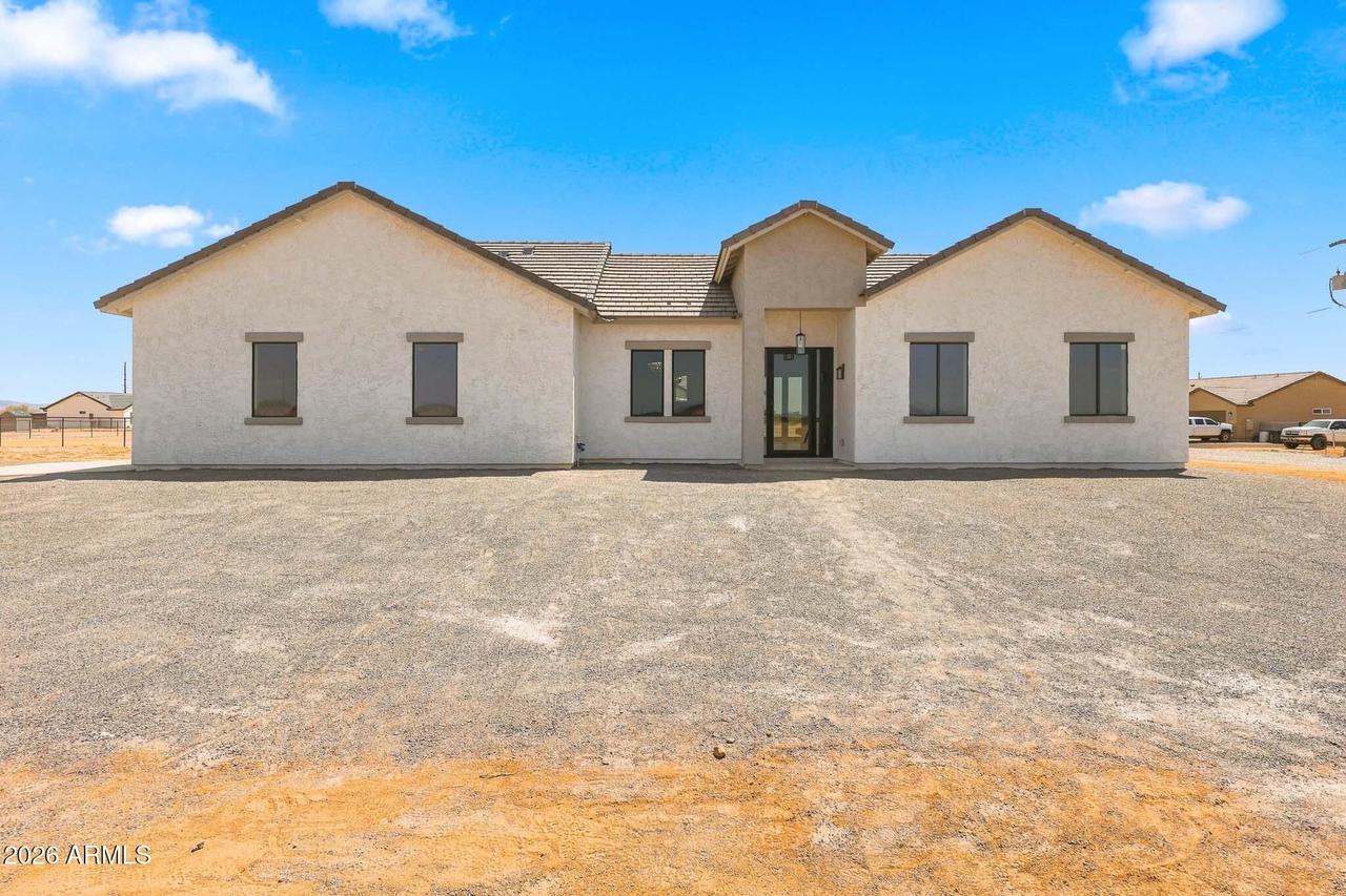 25886 W Denver Hill Dr., Wittmann, AZ 85361