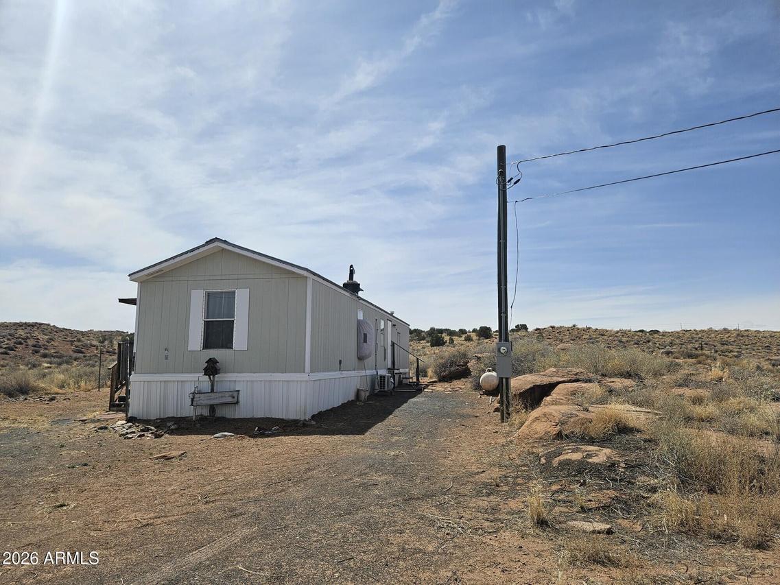 6472 River Rd., Holbrook, AZ 86025